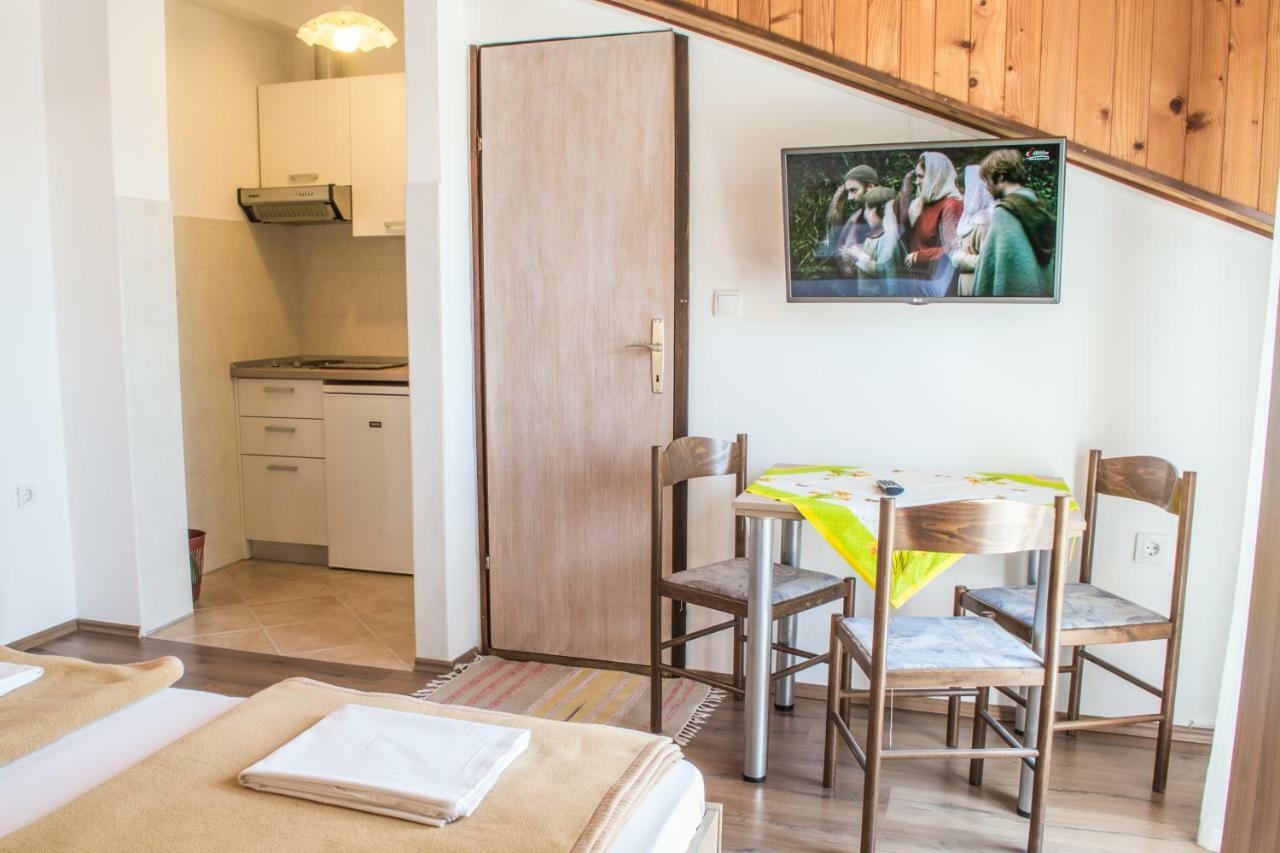 Javoran Zvonko Banjol 690A Apartamento Exterior foto