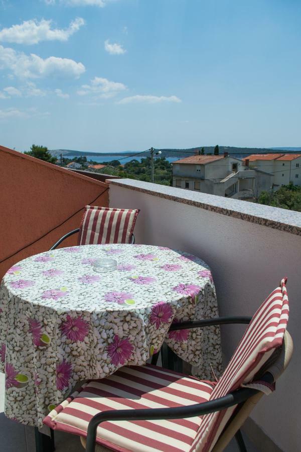 Javoran Zvonko Banjol 690A Apartamento Exterior foto